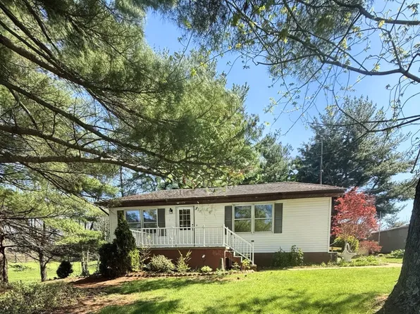 7474 N Finks Rd, Osgood, IN 47037