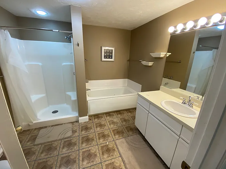 195 Falmouth Rd #12E — Photo 15