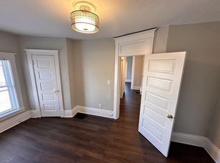 334 Raymond 2 N #12, Elgin, IL 60120