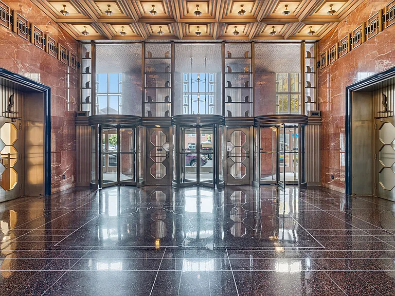 The Eli — Photo 9