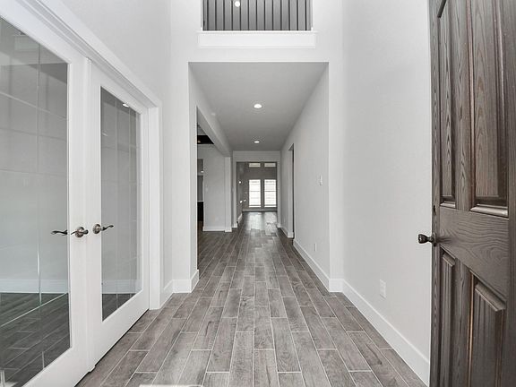 4th image of 3110 Native Spring Dr