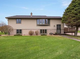 711 37th Ave E, Superior, WI 54880