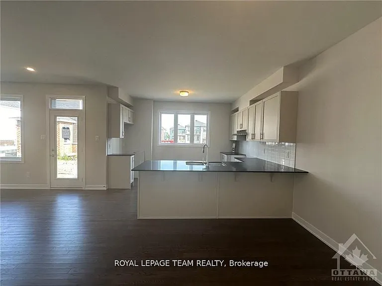 199 Conservancy Dr — Photo 7
