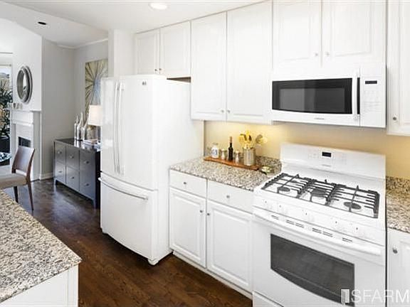 5th image of 3701 Divisadero St APT 303