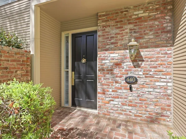 440 Wyndgate Rd, Sacramento, CA 95864