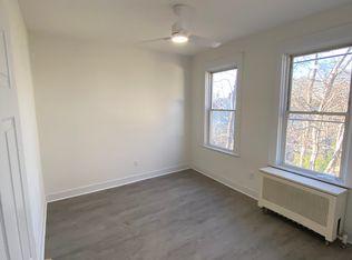 268 Park Ave APT 2, Rutherford, NJ 07070