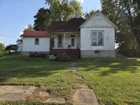 423 Saint Elmo St, Paris, MO 65275