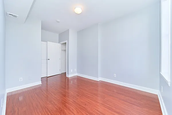 Rented by Living New York | media 10