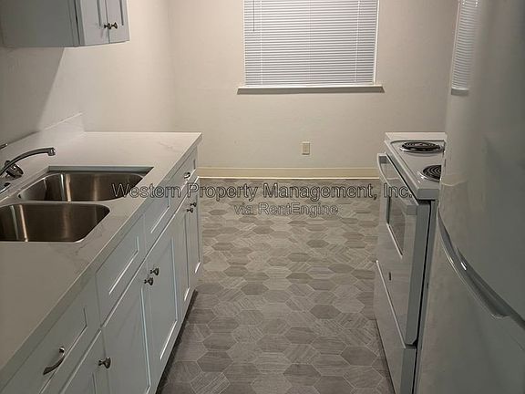 2nd image of 1910 46th Ave #19