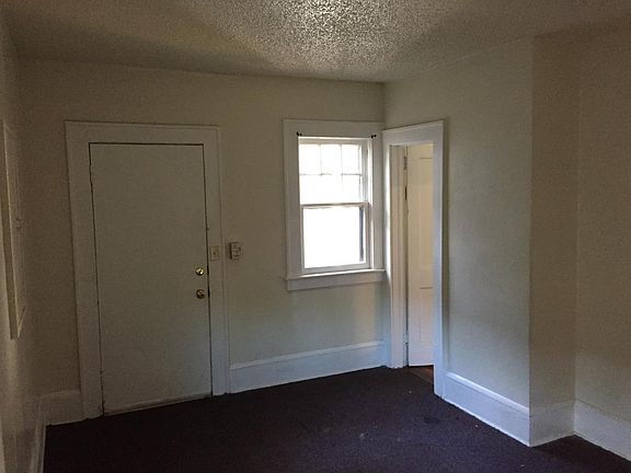 1st Floor bedroom