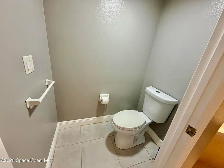 551 Casa Bella Dr #204 — Photo 27