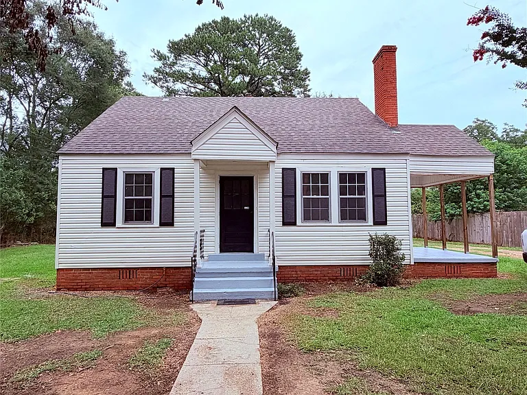 1784 Elmore Rd — Photo 1