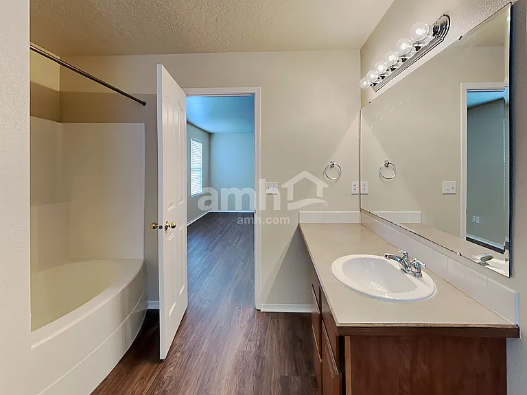 363 E Ivy Glade St — Photo 12