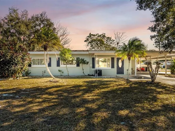 310 17th St NE, Winter Haven, FL 33881