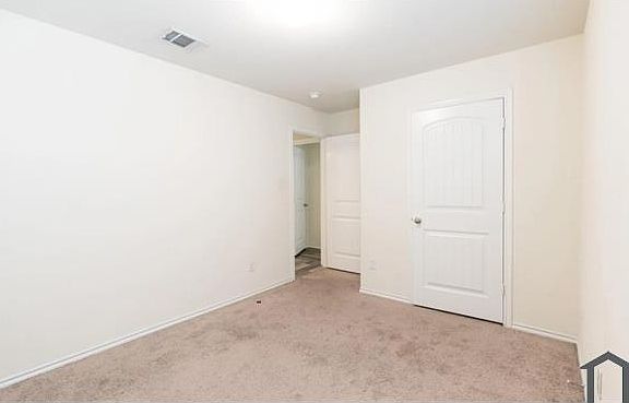 3rd image of 2024 Brisbon St