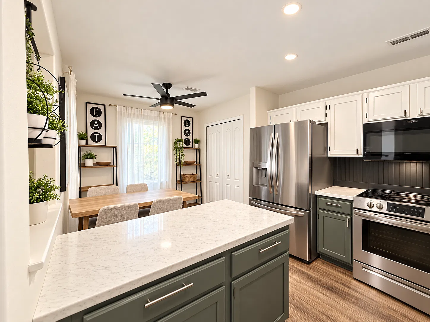 3 bed, 2.5 bath, 1703 sqft, $2,200 — Photo 2