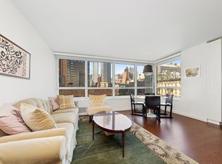 200 E 94th St APT 504, New York, NY 10128