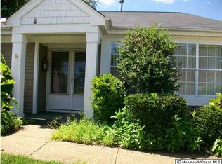977 Thornbury Ln #A, Manchester Township, NJ