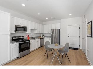 945 W Clark Rd, Ypsilanti, MI 48198