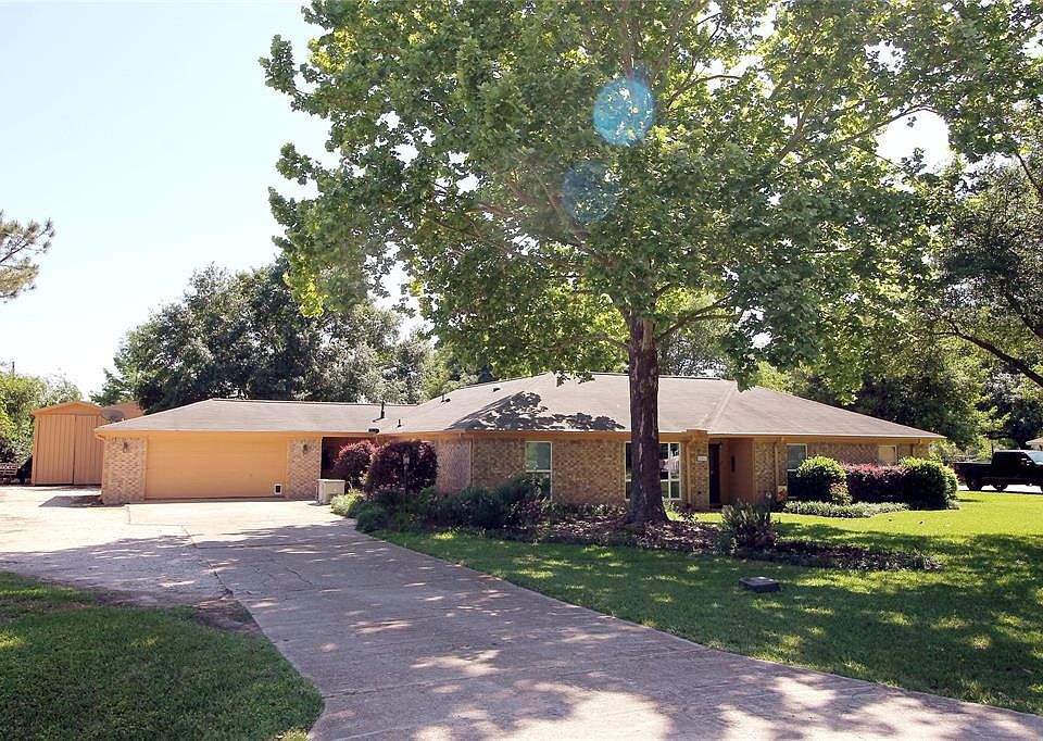 1st image of 17015 Lost Cypress Dr