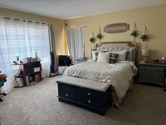 5th image of 11567 Creekstone Ln
