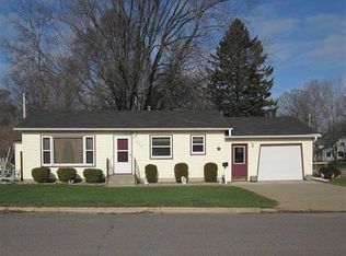 306 Cedar St, Nekoosa, WI 54457