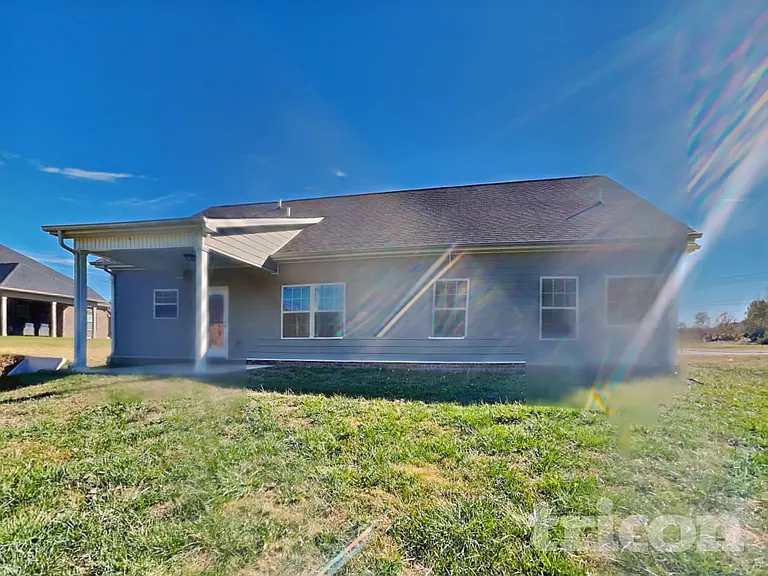 741 Mitscher Dr — Photo 18