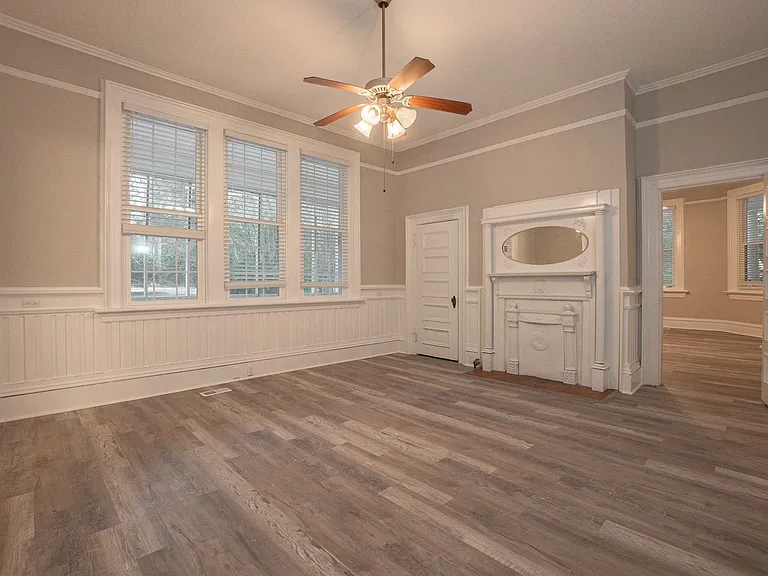 116 Highland Ave — Photo 3