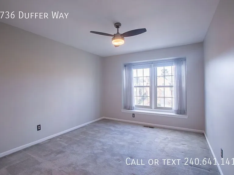 9736 Duffer Way — Photo 24