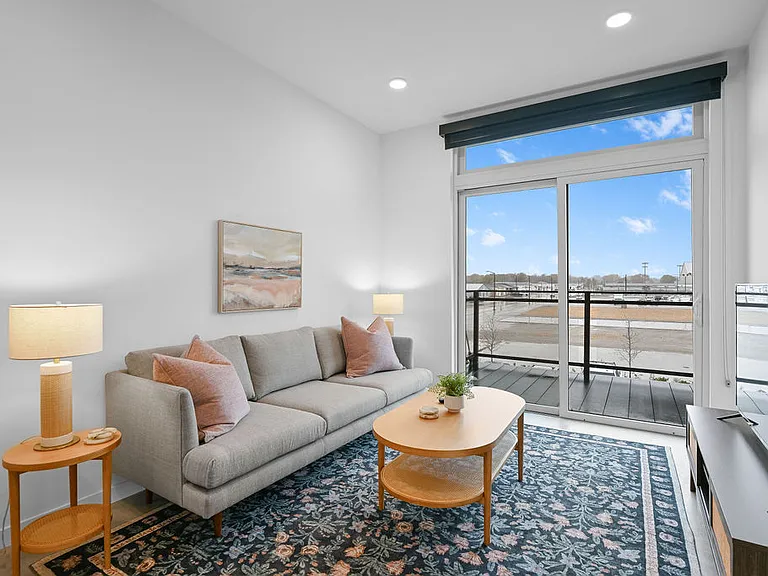 The Common Place Apartments — Photo 7