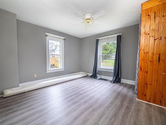 4th image of 29 Martha Ave