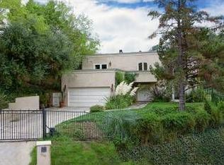 2685 Zorada Dr, Los Angeles, CA 90046