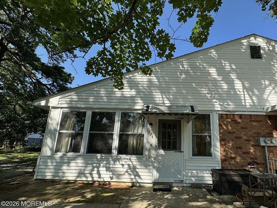 1st image of 57 C St John Place