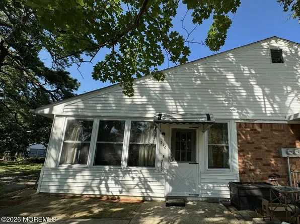 57 C St John Place, Whiting, NJ 08759