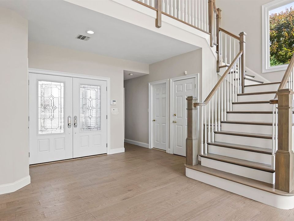 Hamlet 125 Hiland Ct Commack NY Zillow