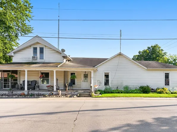 103 W Wayne St, Pierceton, IN 46562