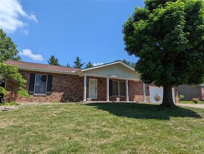 611 Spartan Dr, Sparta, IL, 62286