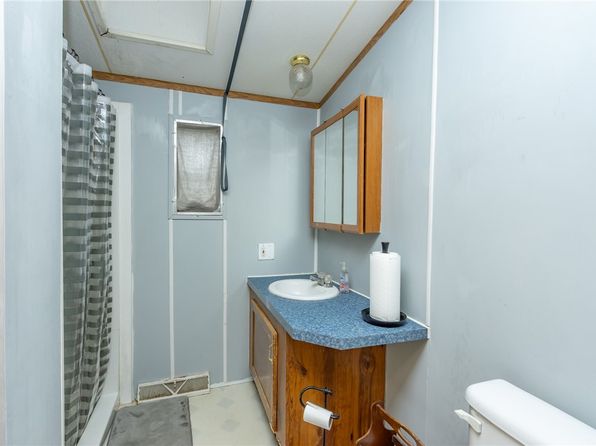 109 3rd St, Seminole, PA 16253