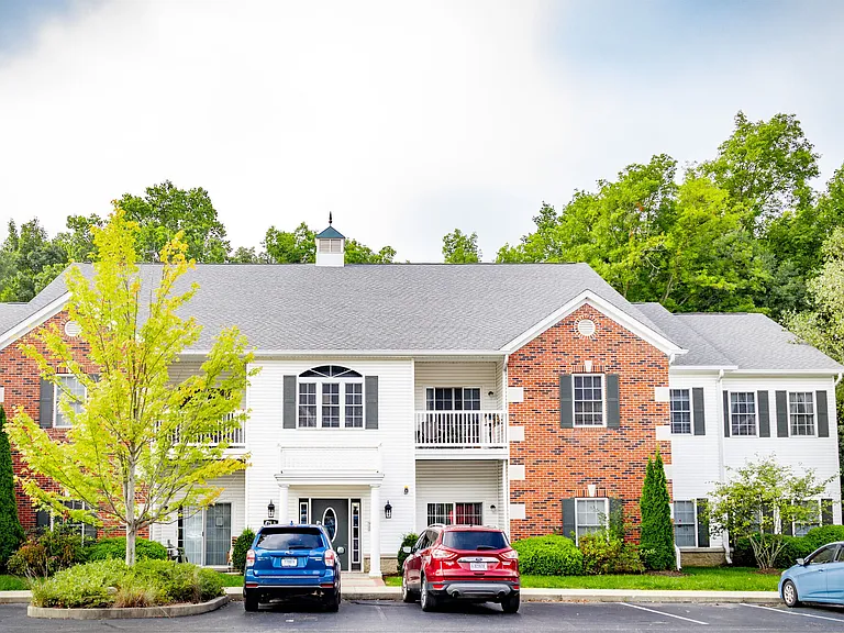 Forest Ridge — Photo 15