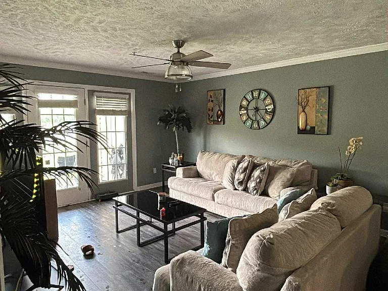 Harbour Pointe Pl — Photo 13