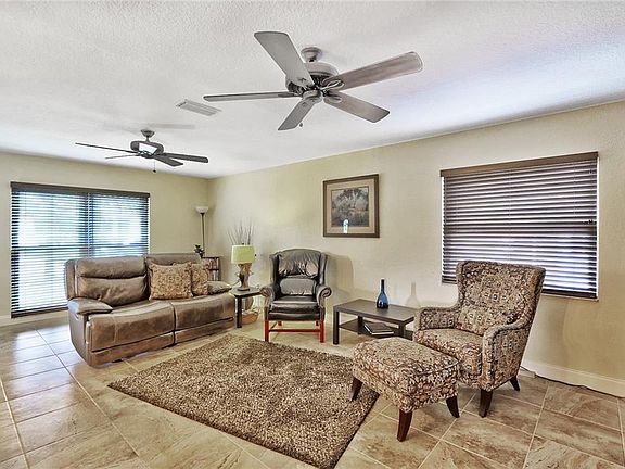 3rd image of 6801 59th Way N