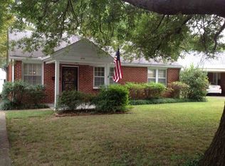 470 Sharon Dr, Memphis, TN 38122