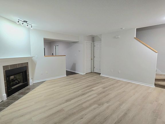 4th image of 1839 Golden Oak Ct