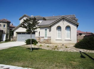 37904 Pisces Cir, Palmdale, CA 93552