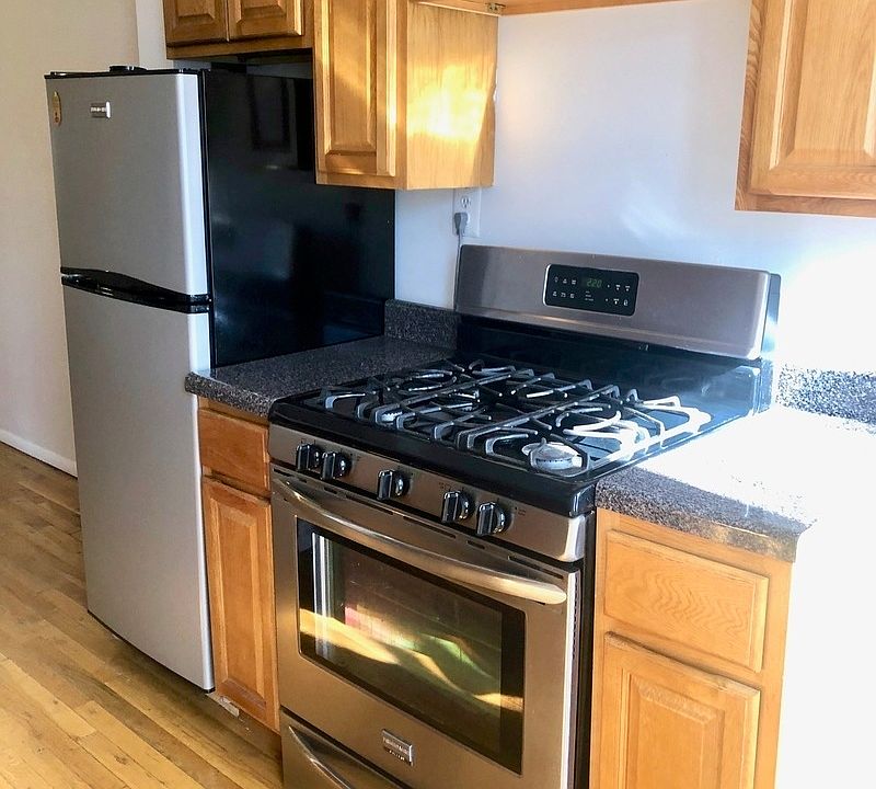 1st image of 227 E 2nd St #3A