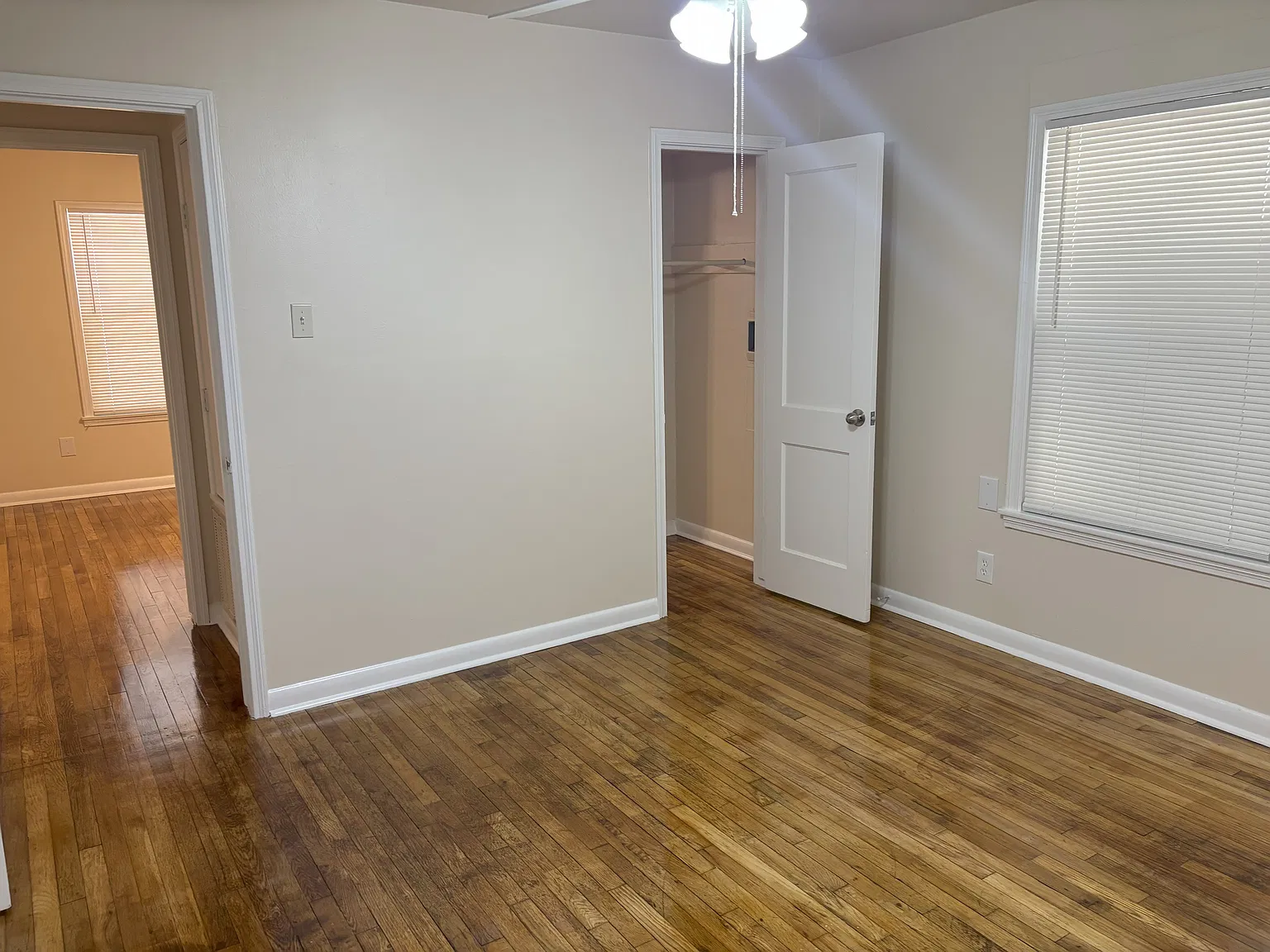 3 bed, 1111 sqft, $1,600 — Photo 4