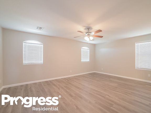5th image of 10323 W Gross Ave