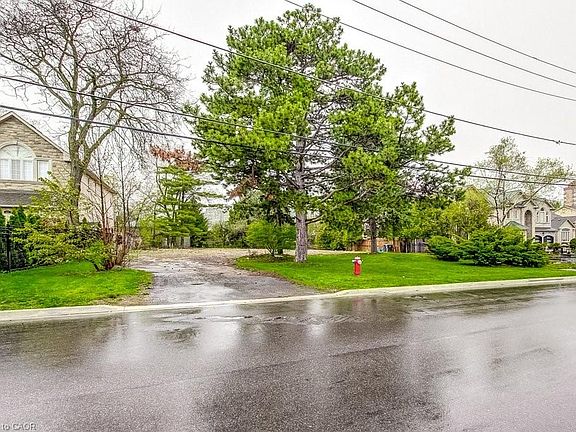 3rd image of Part Fairview Rd W Lot 1