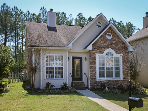 127 Warwick Cir, Alabaster, AL 35007