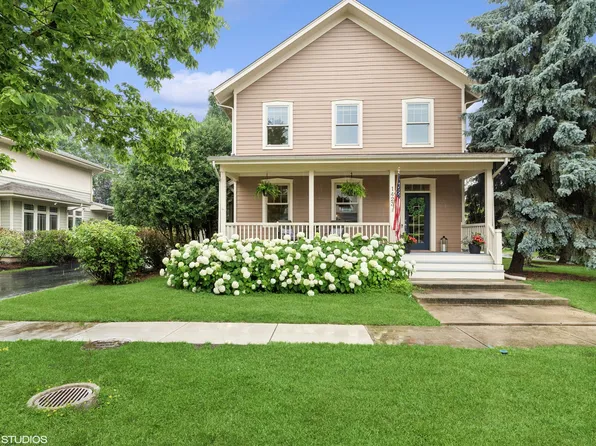 1423 Thimbleweed Rd, Grayslake, IL 60030